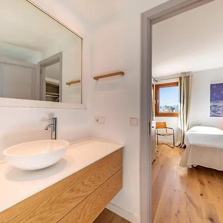 Mar I Pins: Modern Beachfront Retreat With Private Pool * Port de Pollenca